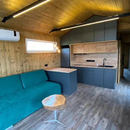 Dovolenkový dom Bird's Nest Hideaway Tinyhouses Kvacany