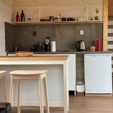 Bird's Nest Hideaway Tinyhouses * Kvacany