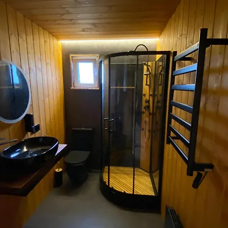Bird's Nest Hideaway Tinyhouses Ferienhaus