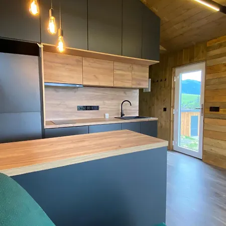 Dovolenkový dom Bird's Nest Hideaway Tinyhouses Kvacany